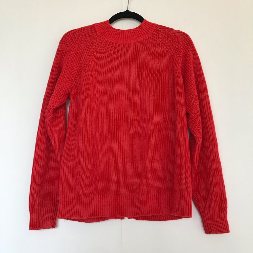 H&M | CHUNKY KNIT SWEATER WITH ZIPPER BACK